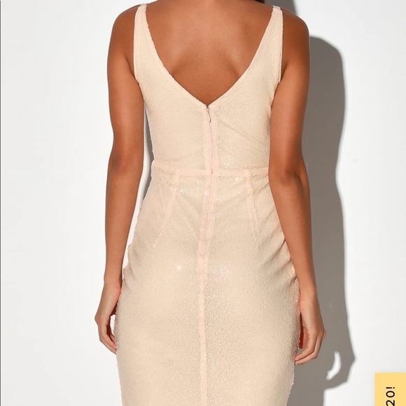 New with tags and in bag, Lulus sequin dress Size Small - Picture 4 of 5